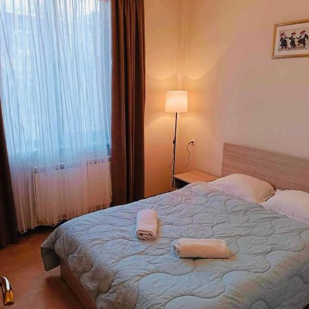 Republic Square Apartment Jerevan Eksteriør billede