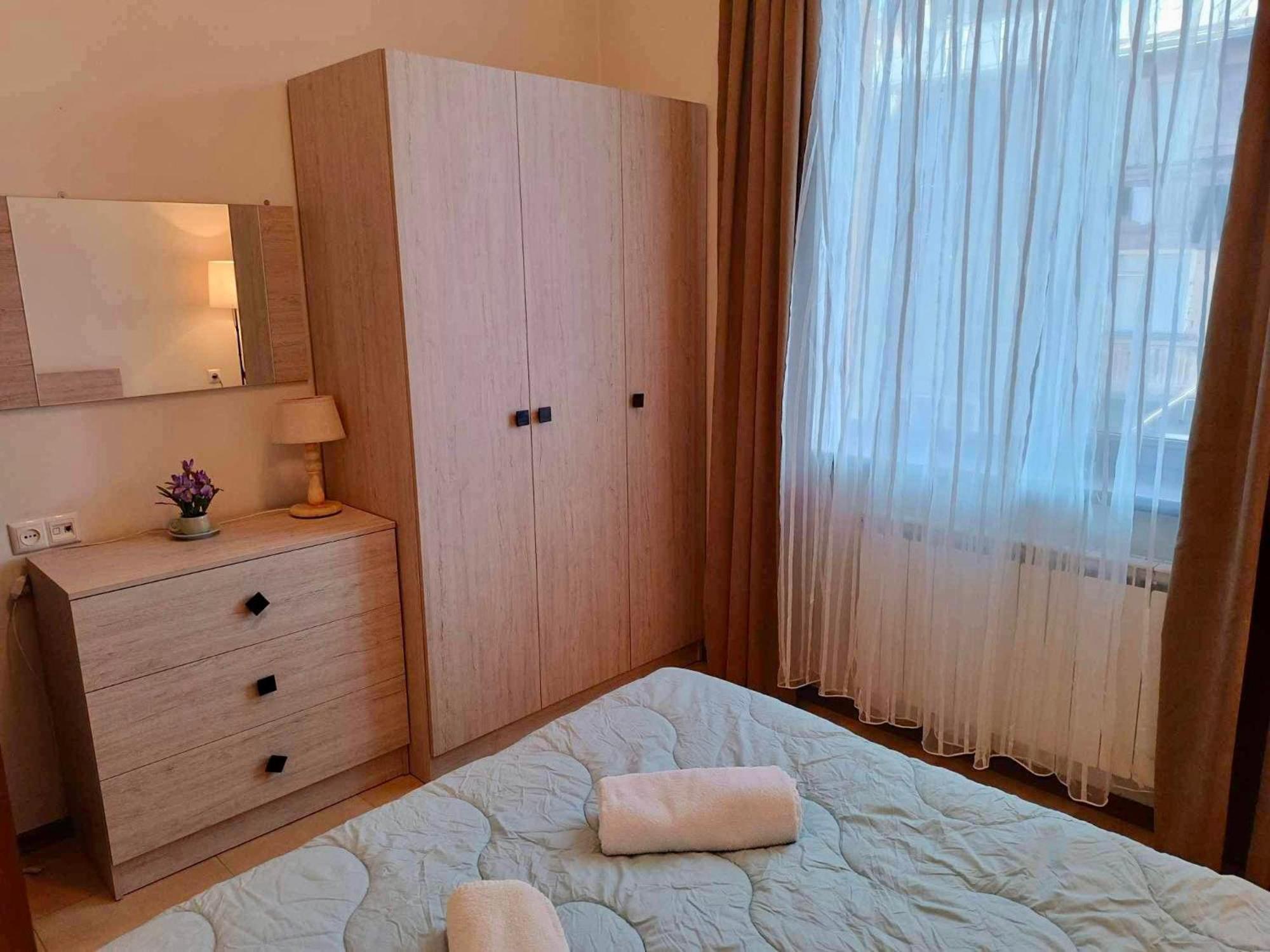 Republic Square Apartment Jerevan Eksteriør billede