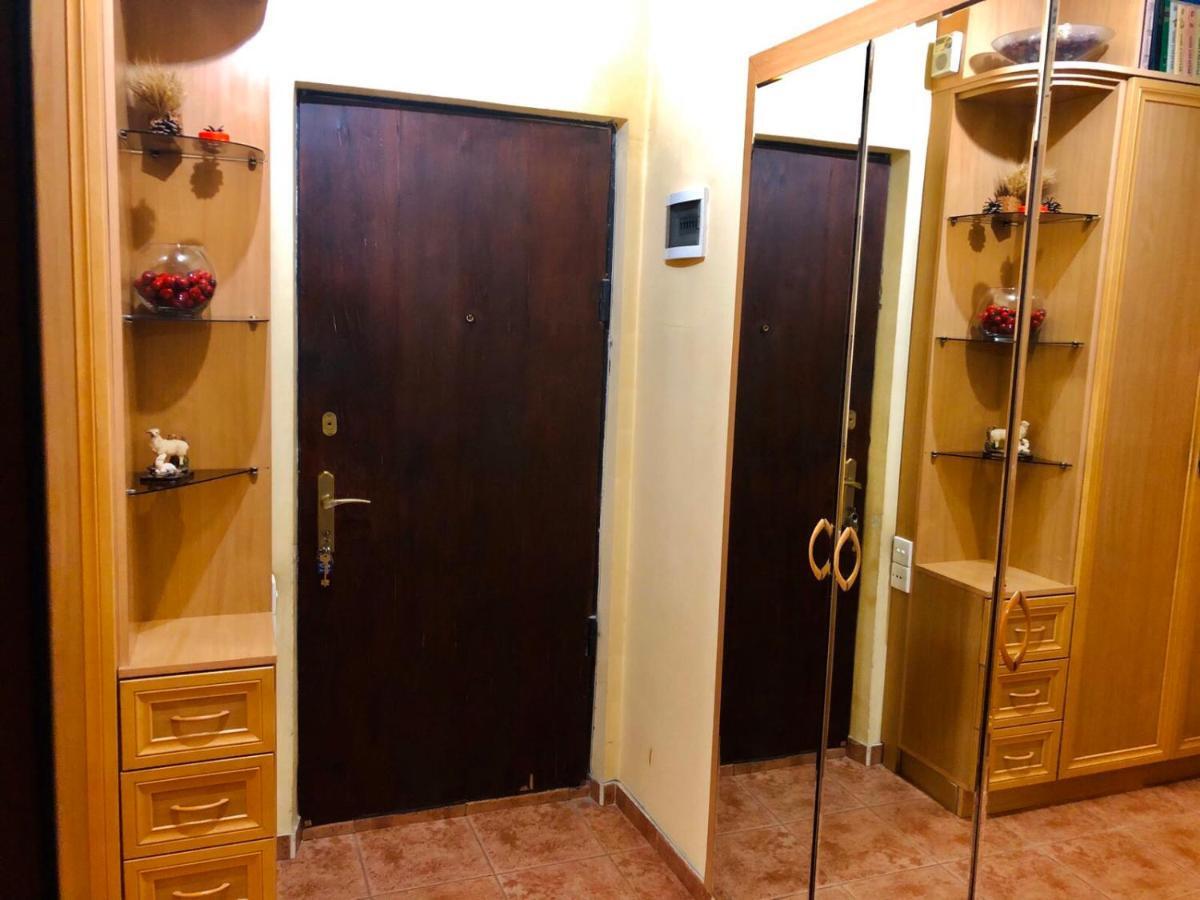 Republic Square Apartment Jerevan Eksteriør billede